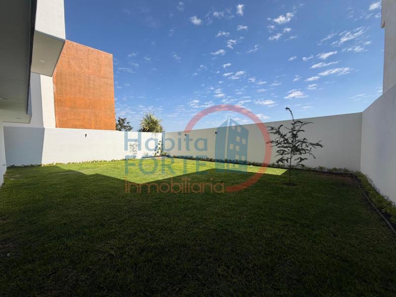 Venta de Casa en , FRACCIONAMIENTO SIERRAZUL
