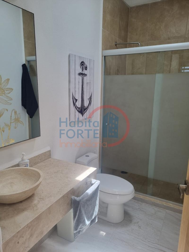 Renta de Casa  en  en HACIENDA VALBUENA