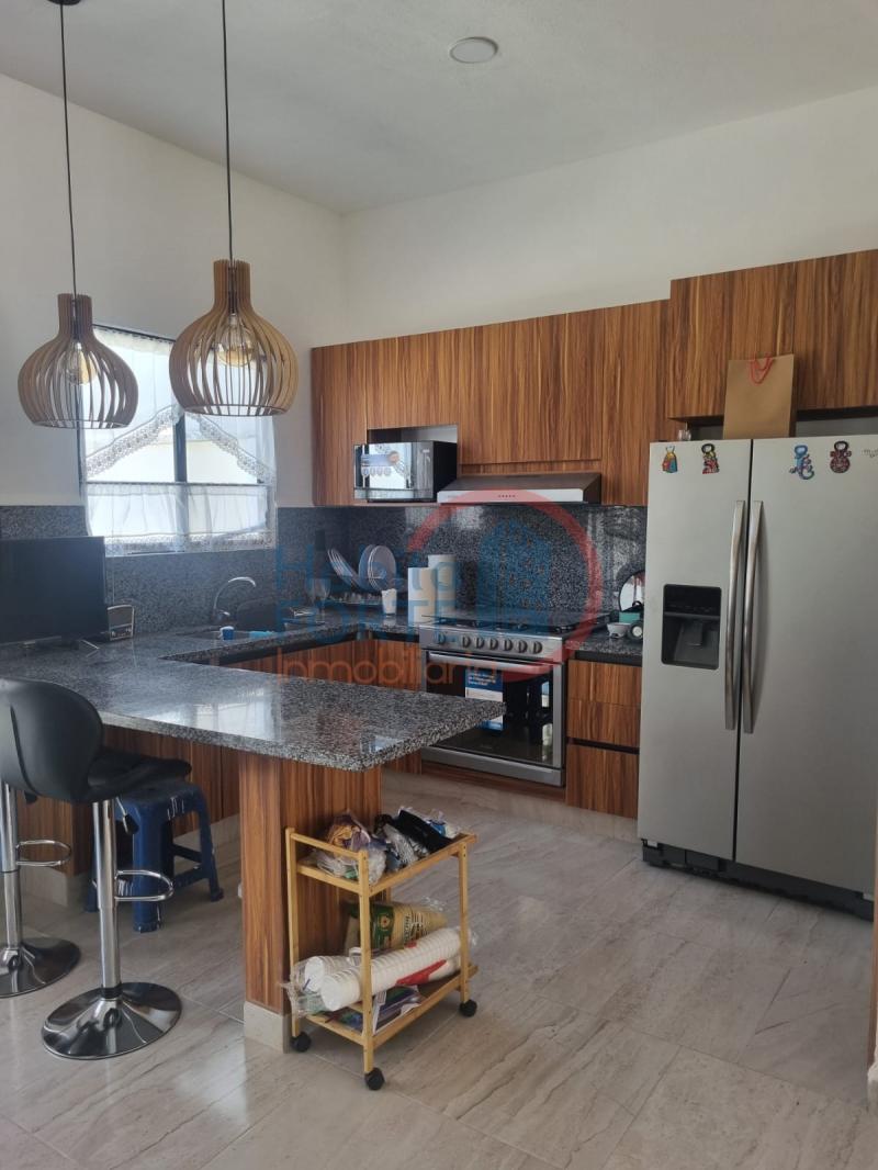 Renta de Casa  en  en HACIENDA VALBUENA