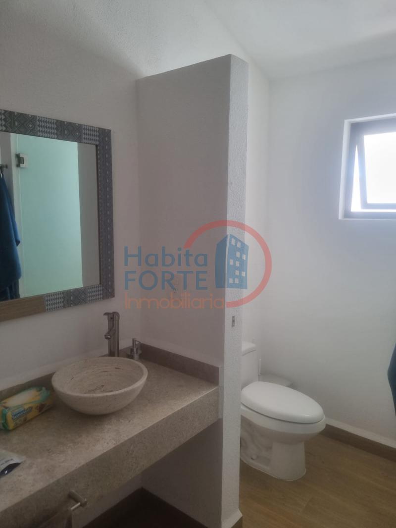 Renta de Casa  en  en HACIENDA VALBUENA