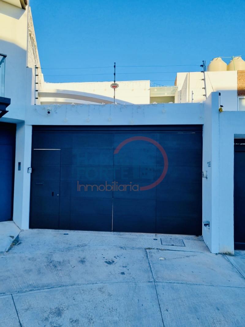 Venta de Casa  en  en EUGENIO GARZA SADA