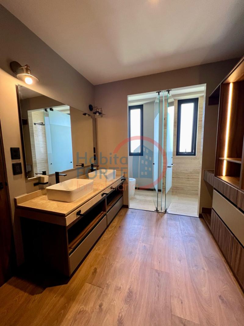 Venta de Departamento  en  en LOMAS DEL CAMPANARIO NORTE