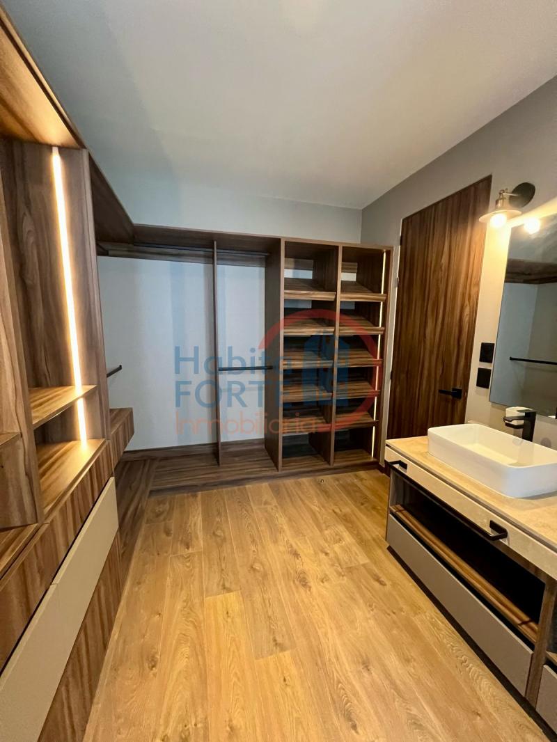 Venta de Departamento  en  en LOMAS DEL CAMPANARIO NORTE