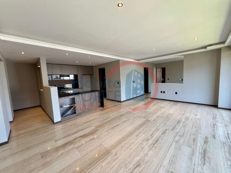 Venta de Departamento  en  en LOMAS DEL CAMPANARIO NORTE