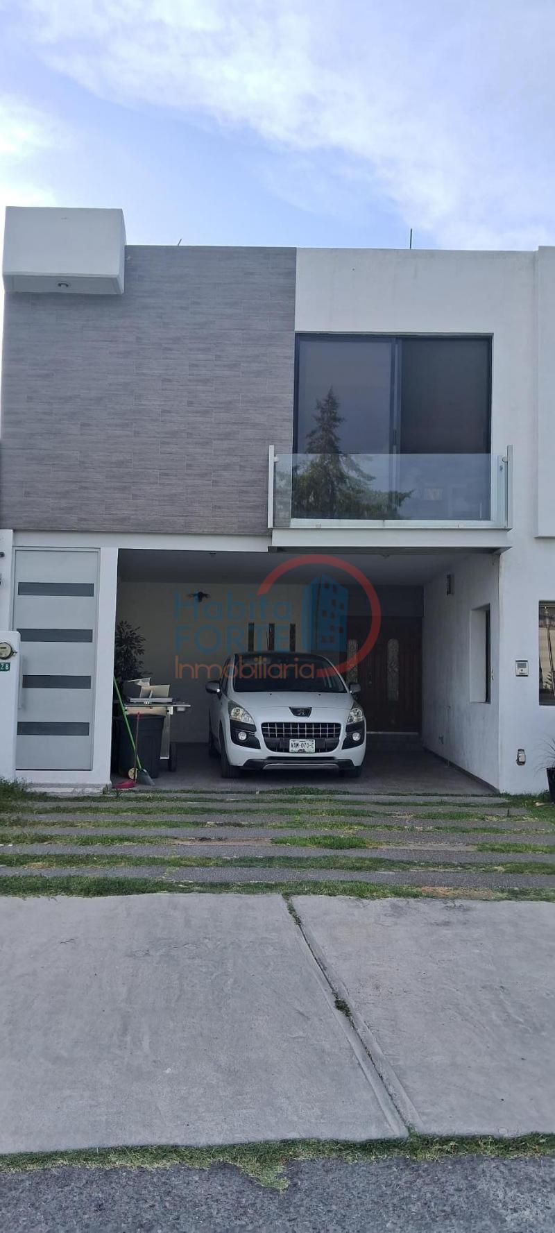 Renta de Amueblado  en SAN LUIS POTOSI en CONDOMINIO MIXTO LA LOMA