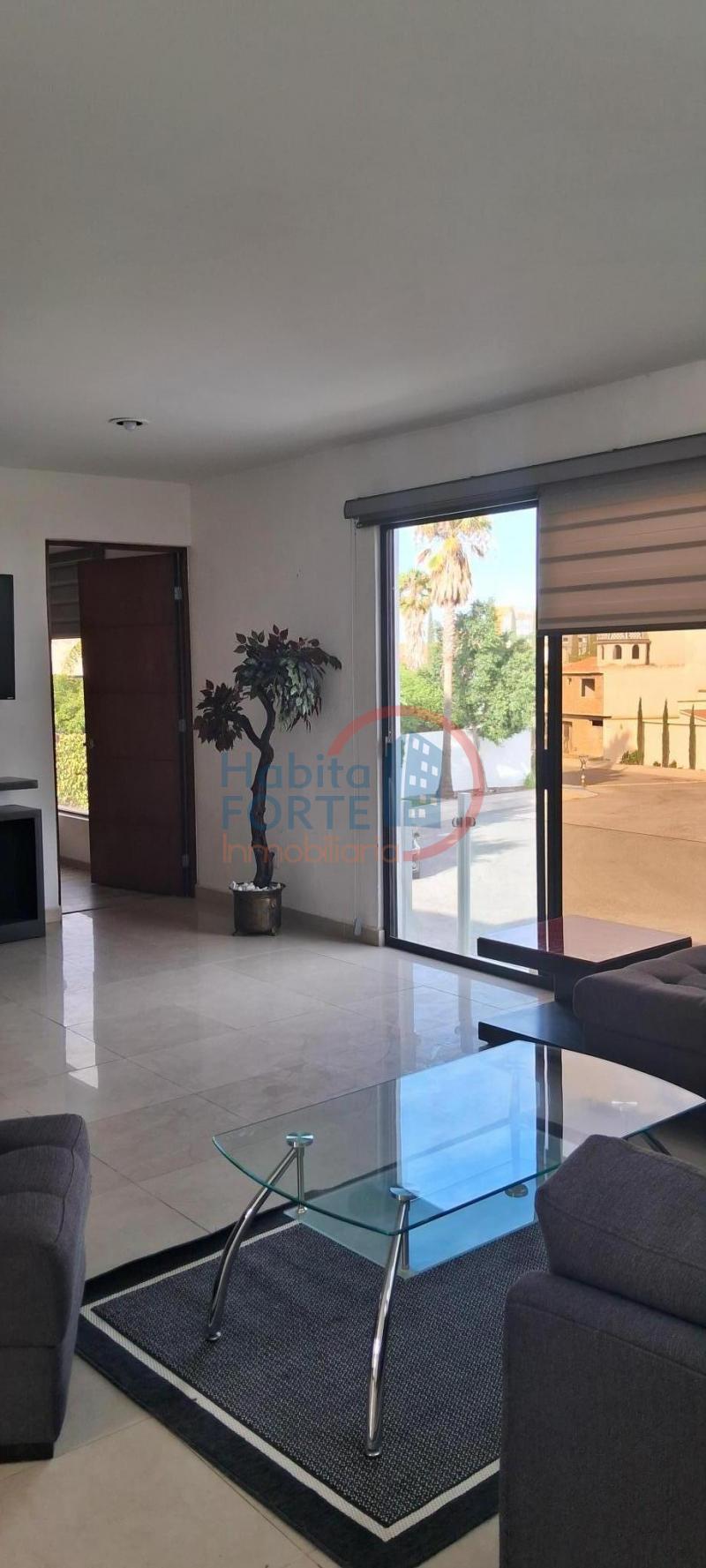 Renta de Amueblado  en SAN LUIS POTOSI en CONDOMINIO MIXTO LA LOMA