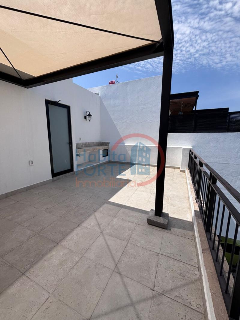 Venta de Casa  en QUERETARO en FRACC. ZIBATA