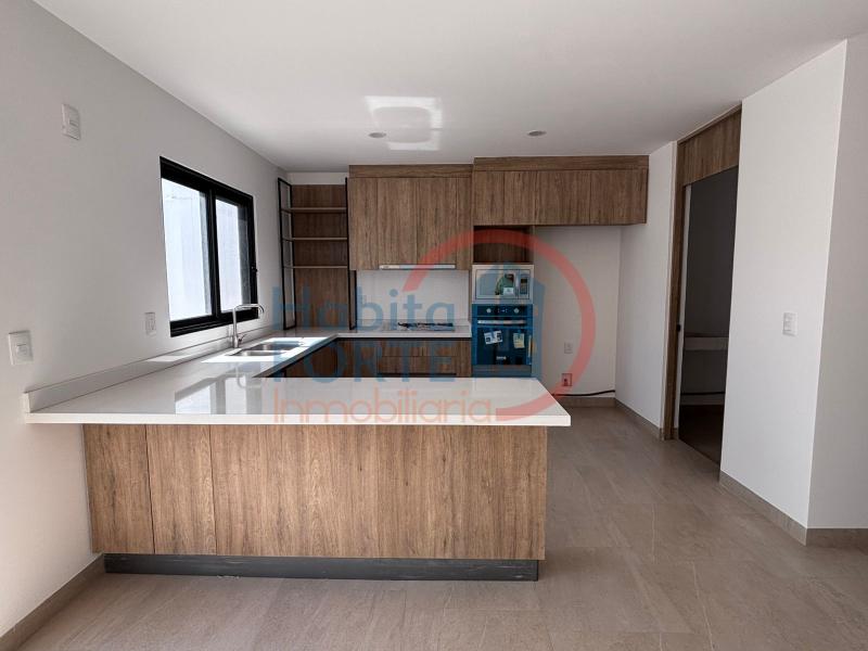 Venta de Casa  en QUERETARO en FRACC. ZIBATA
