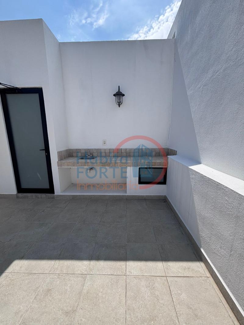 Venta de Casa  en QUERETARO en FRACC. ZIBATA