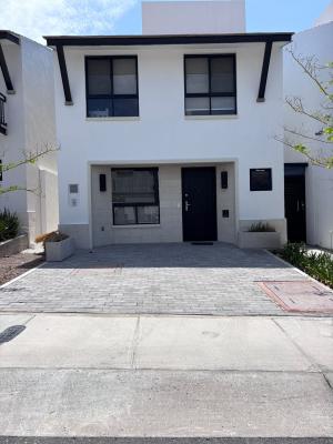 Venta de Casa en FRACC. EL REFUGIO