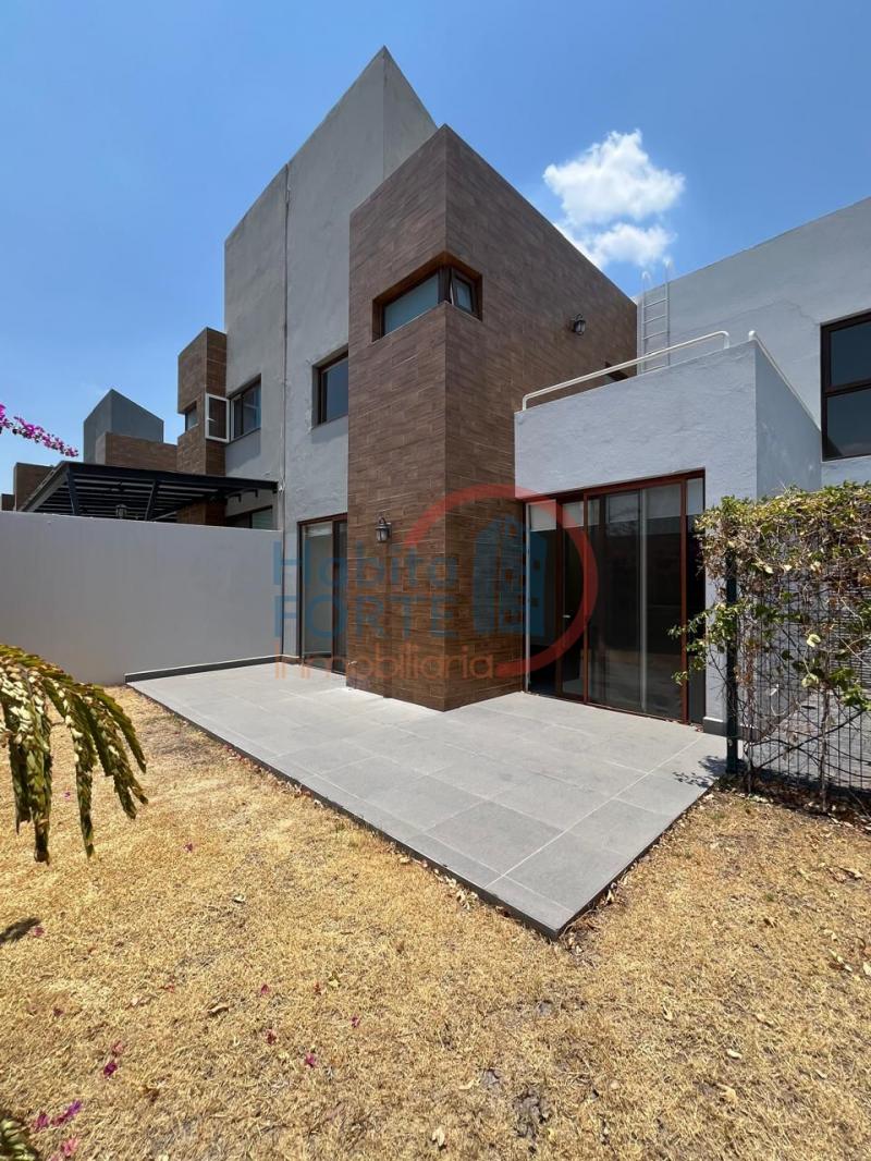 Renta de Casa  en QUERETARO en ALTOZANO