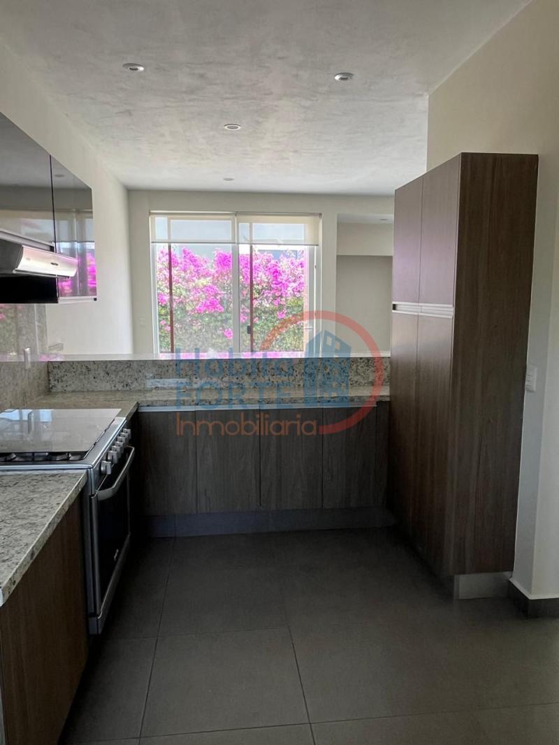 Renta de Casa  en QUERETARO en ALTOZANO