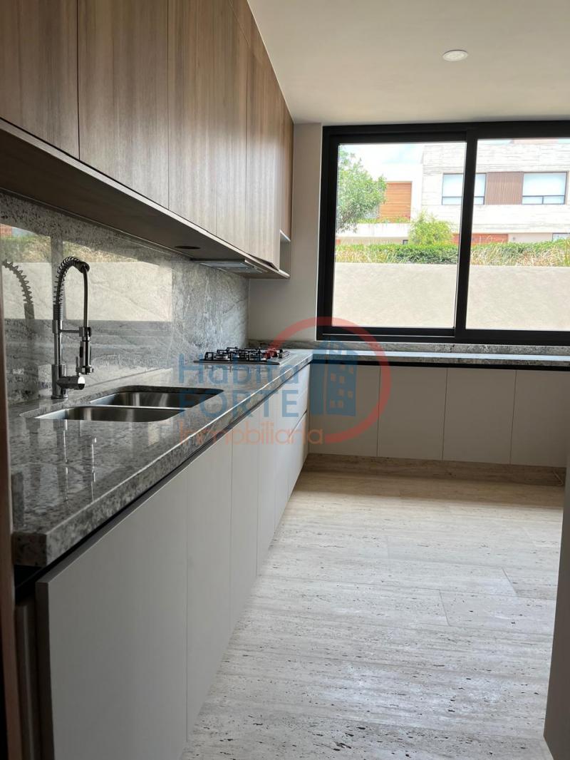 Renta de Casa  en QUERETARO en ALTOZANO