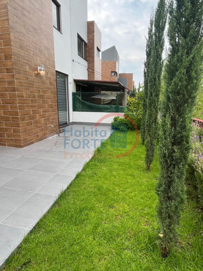 Venta de Casa  en QUERETARO en ALTOZANO