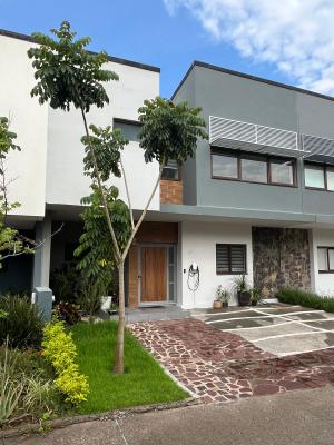 Venta de Casa en ALTOZANO