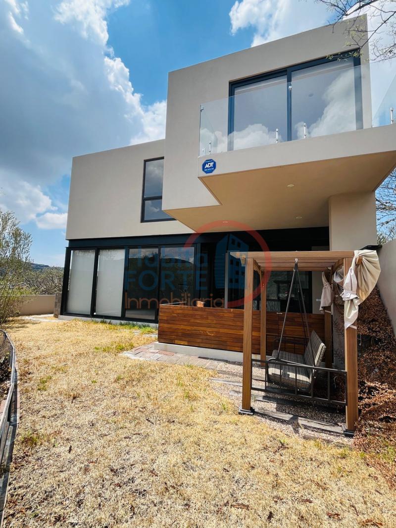 Venta de Casa  en QUERETARO en ALTOZANO