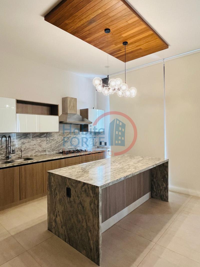 Venta de Casa  en QUERETARO en ALTOZANO