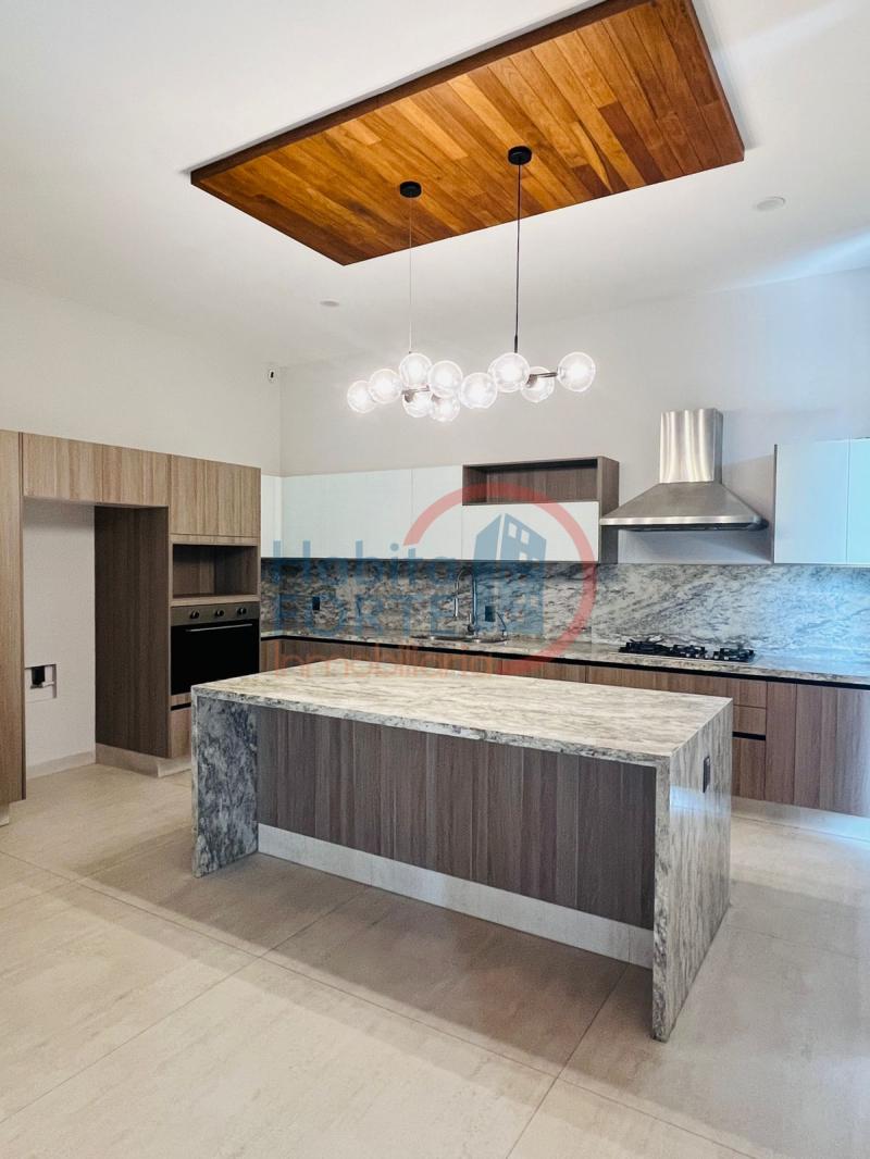 Venta de Casa  en QUERETARO en ALTOZANO