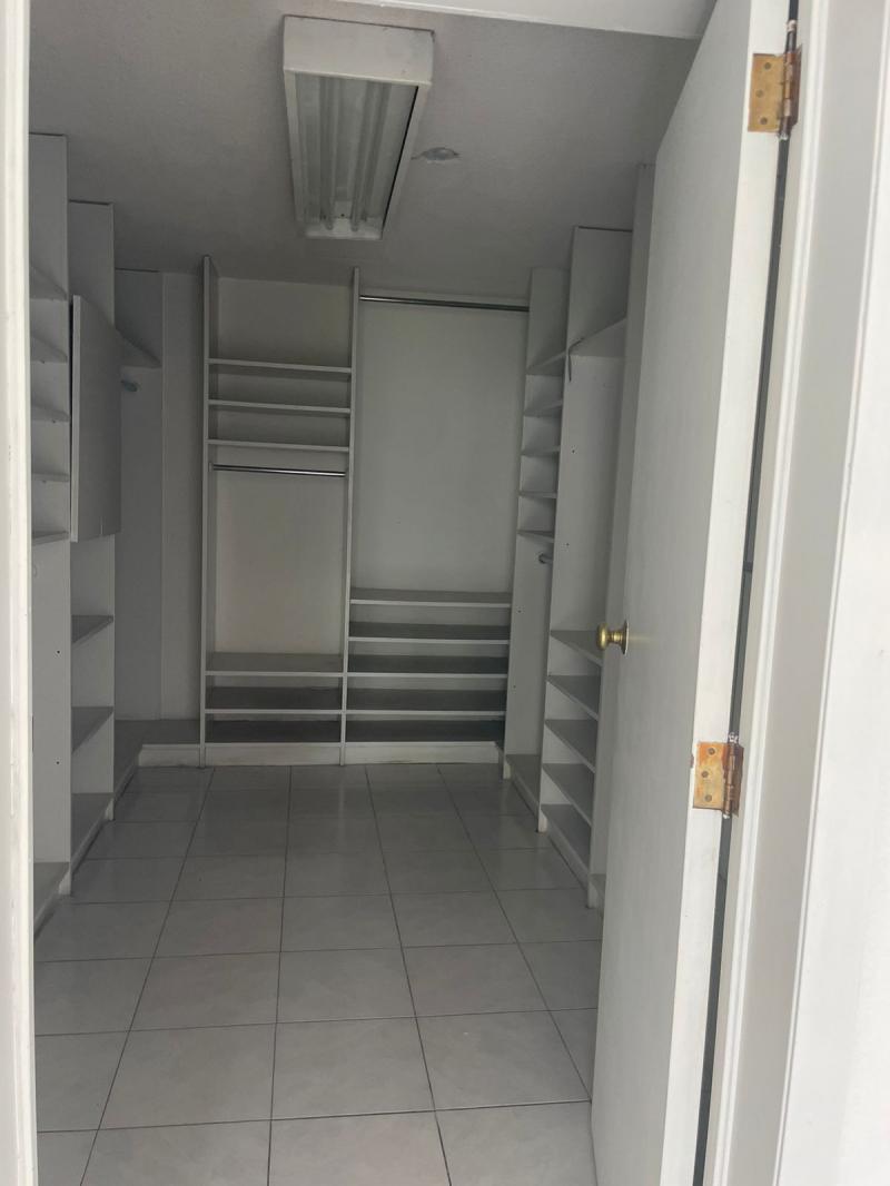 Renta de Casa  en SAN LUIS POTOSI en CUMBRES DE SAN LUIS