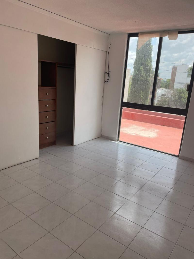Renta de Casa  en SAN LUIS POTOSI en CUMBRES DE SAN LUIS