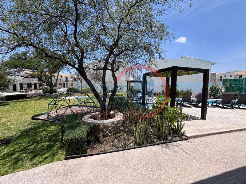 Venta de Casa  en  en ZIRE EL MARQUES
