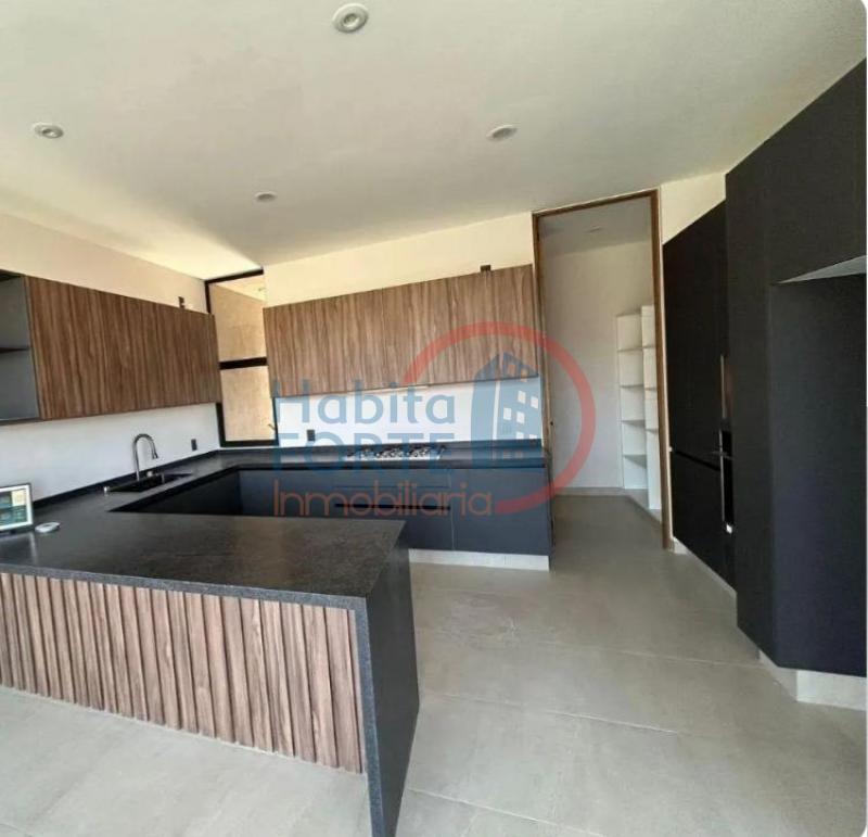 Renta de Casa  en QUERETARO en ALTOZANO