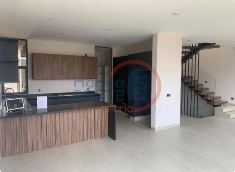 Renta de Casa  en QUERETARO en ALTOZANO