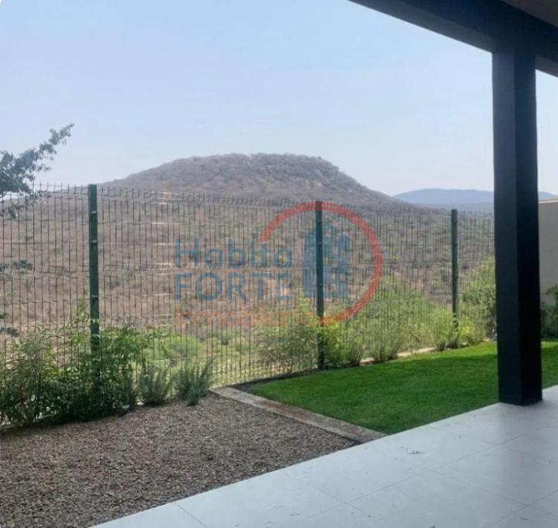 Renta de Casa  en QUERETARO en ALTOZANO
