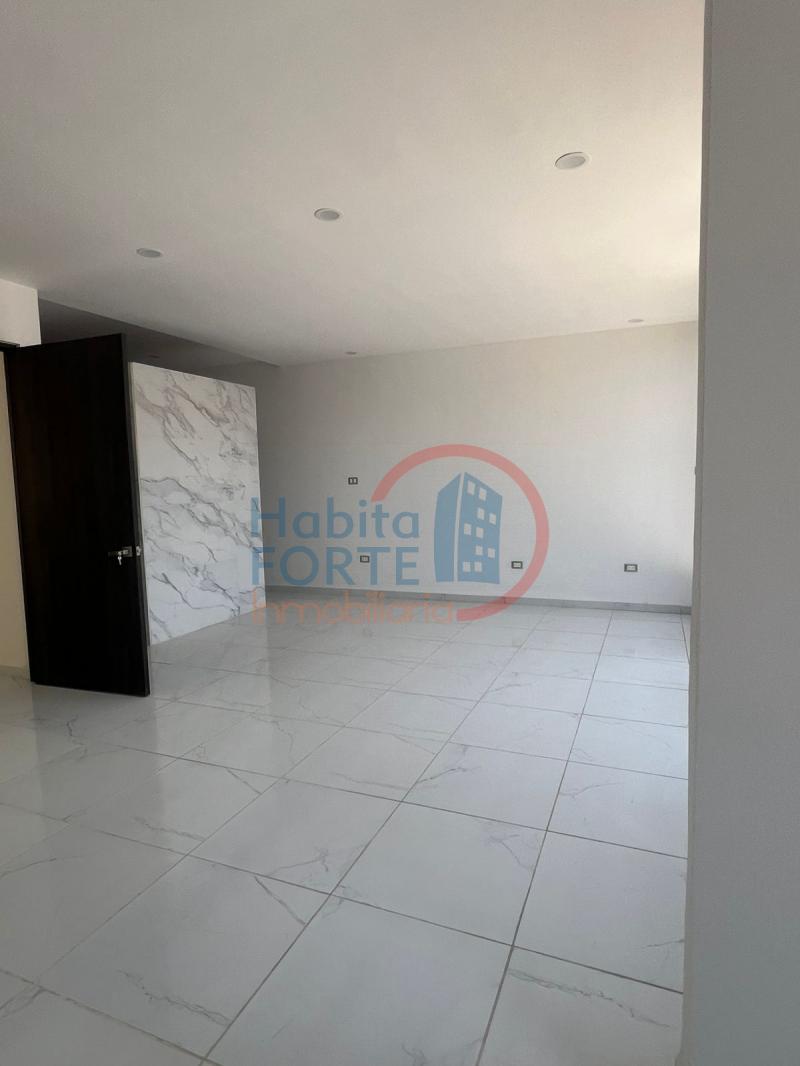 Venta de Casa  en  en CENNET GRAND RESIDENCIAL