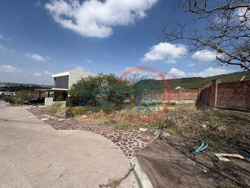 Venta de Terreno  en QUERETARO en ALTOZANO