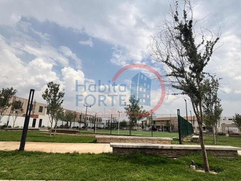 Renta de Casa  en  en HACIENDA VALBUENA
