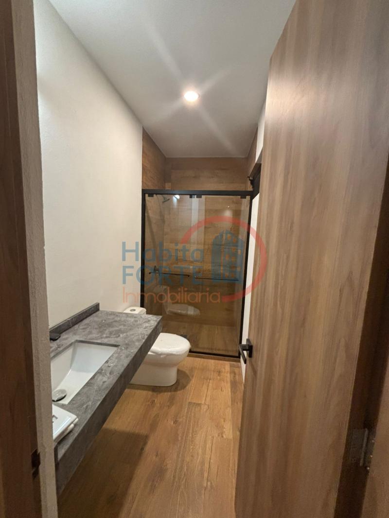 Venta de Casa en SAN LUIS POTOSI, ALTO LAGO