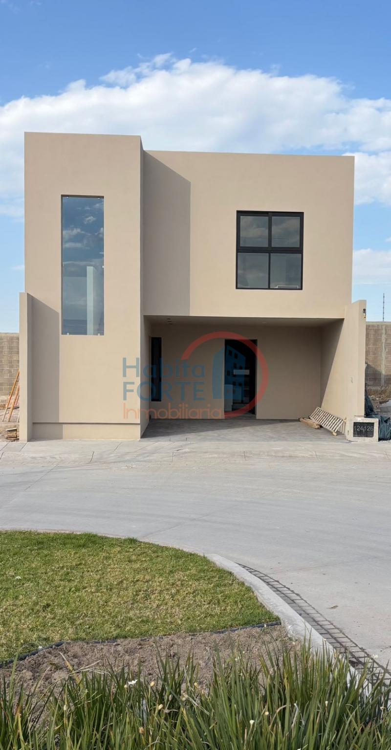 Venta de Casa en SAN LUIS POTOSI, ALTO LAGO