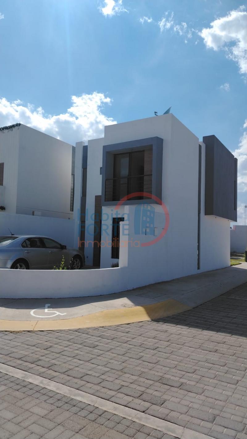 Venta de Casa en SAN LUIS POTOSI, LOS LAGOS RESIDENCIAL