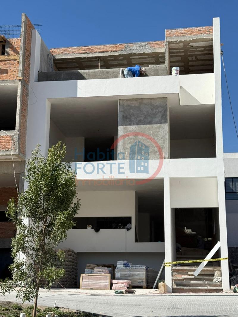 Venta de Casa en SAN LUIS POTOSI, FRACC. VILLAMAGNA