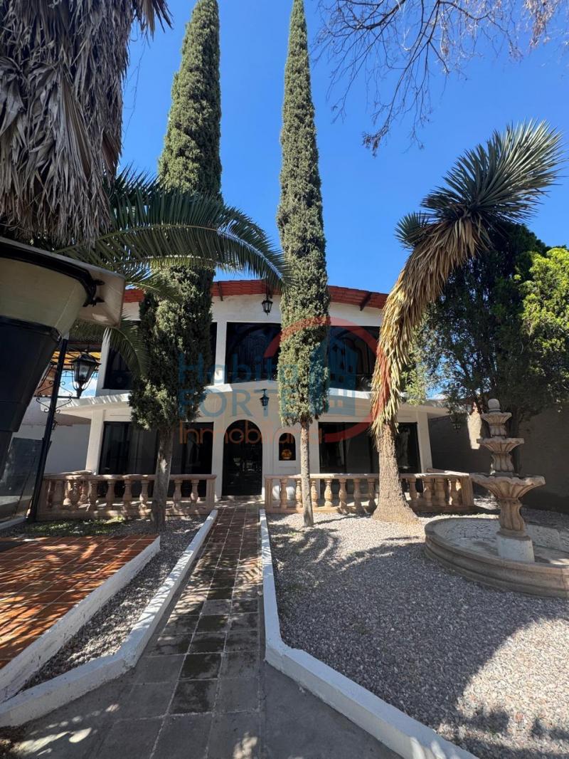 Venta de Casa en SAN LUIS POTOSI, COL. SATELITE