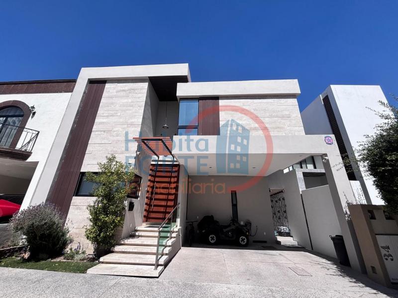 Venta de Casa en SAN LUIS POTOSI, LOMAS DEL PEDREGAL