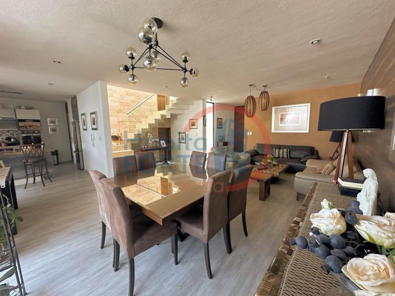 Venta de Casa en SAN LUIS POTOSI, LOMAS DEL PEDREGAL