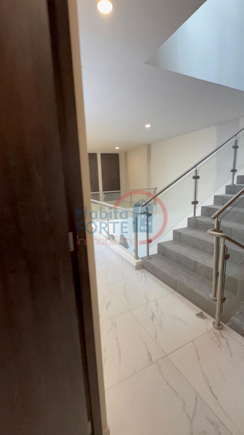 Venta de Casa en SAN LUIS POTOSI, FRACC. VILLAMAGNA