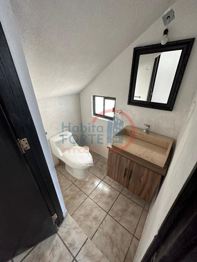 Renta de Casa en SAN LUIS POTOSI, JARDINES DEL SUR