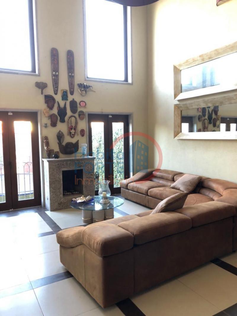 Venta de Casa en , VISTA ANTIGUA