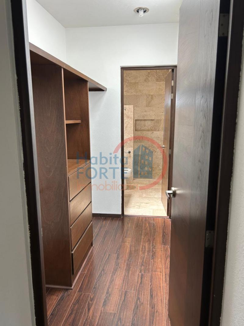 Renta de Casa en SAN LUIS POTOSI, LA LOMA DE GOLF