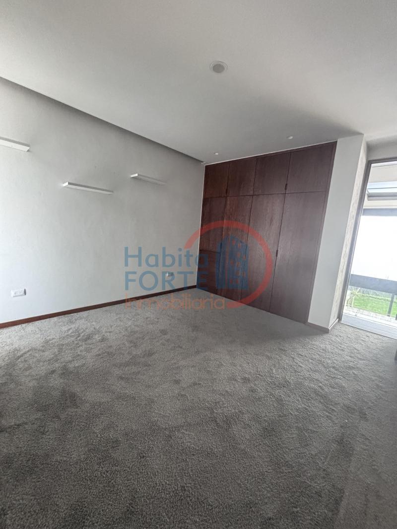 Venta de Casa en SAN LUIS POTOSI, LA LOMA DE GOLF