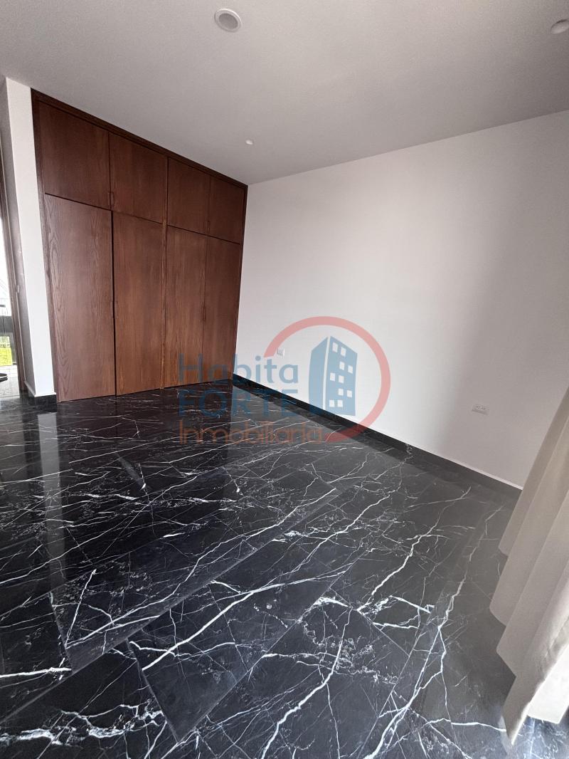 Venta de Casa en SAN LUIS POTOSI, LA LOMA DE GOLF