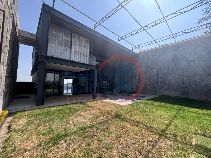 Venta de Casa en SAN LUIS POTOSI, LA LOMA DE GOLF