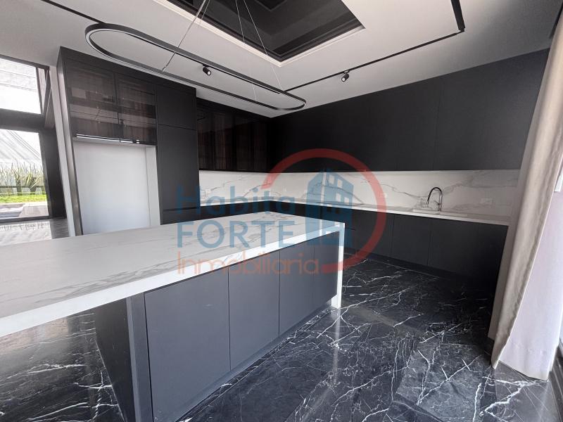 Venta de Casa en SAN LUIS POTOSI, LA LOMA DE GOLF