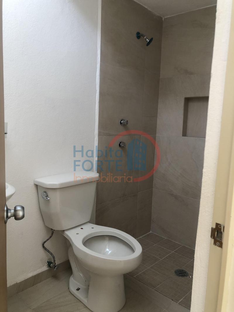 Venta de Casa en SAN LUIS POTOSI, ARBOLEDAS DE JACARANDAS