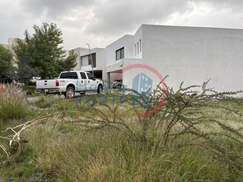 Venta de Terreno en SAN LUIS POTOSI, PEDREGAL