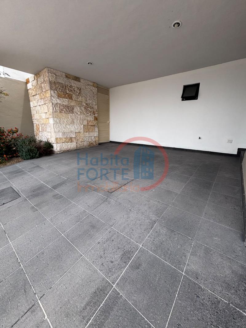 Renta de Casa en , ALTO LAGO PRIVADA RESIDENCIAL