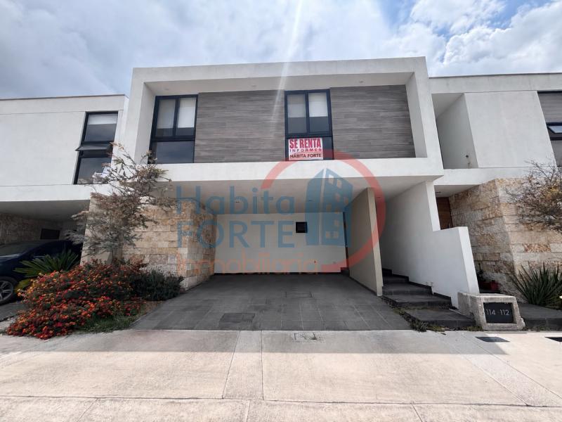 Renta de Casa en , ALTO LAGO PRIVADA RESIDENCIAL